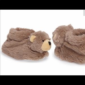 Plush animal slippers for baby (brown bear)